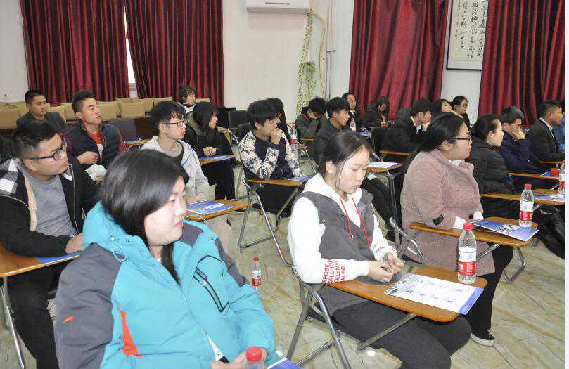 2026加拿大20大紧缺职业公布，护士平均时薪35加币！