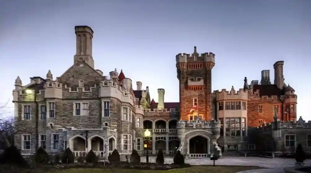 到了加拿大，这些电话号码在关键时刻是会救命的，赶紧记下来！